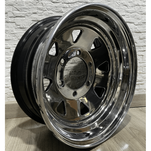 triangularnhrcromado-1.png RIN 17.5X6.75 NHR M.N TRIANGULAR CROMADO - Imagen 1