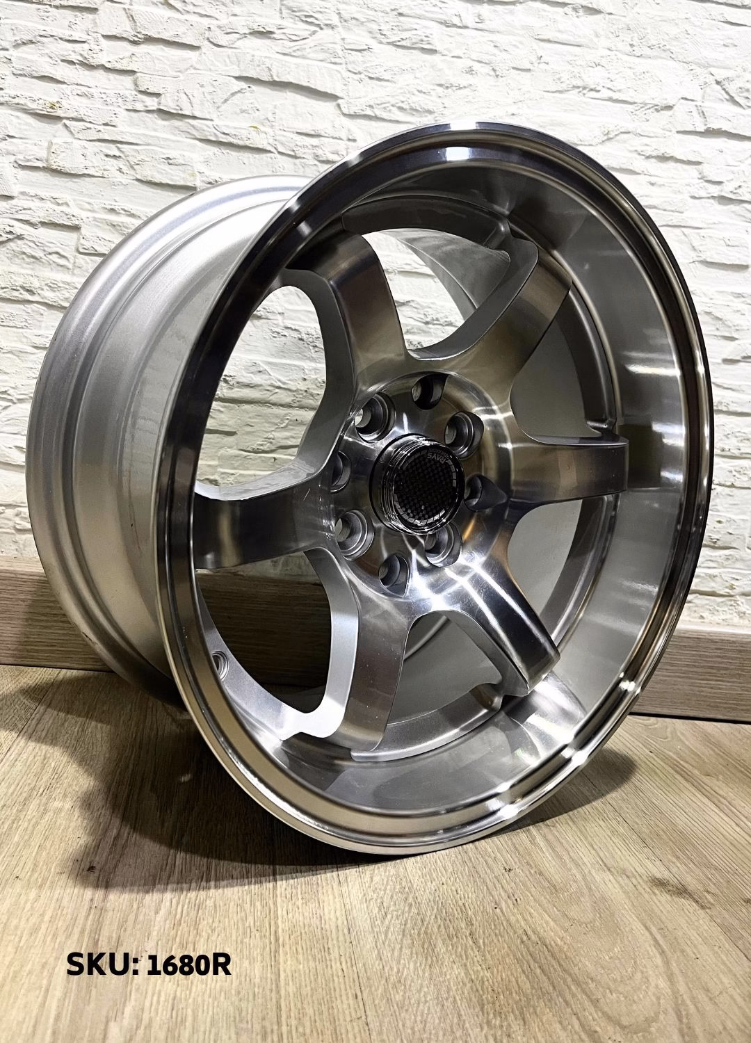 RIN14AUTOMOVIL (5) JUEGO DE 4 RINES 14X7 8X100/114.3 SILVER - Imagen 1
