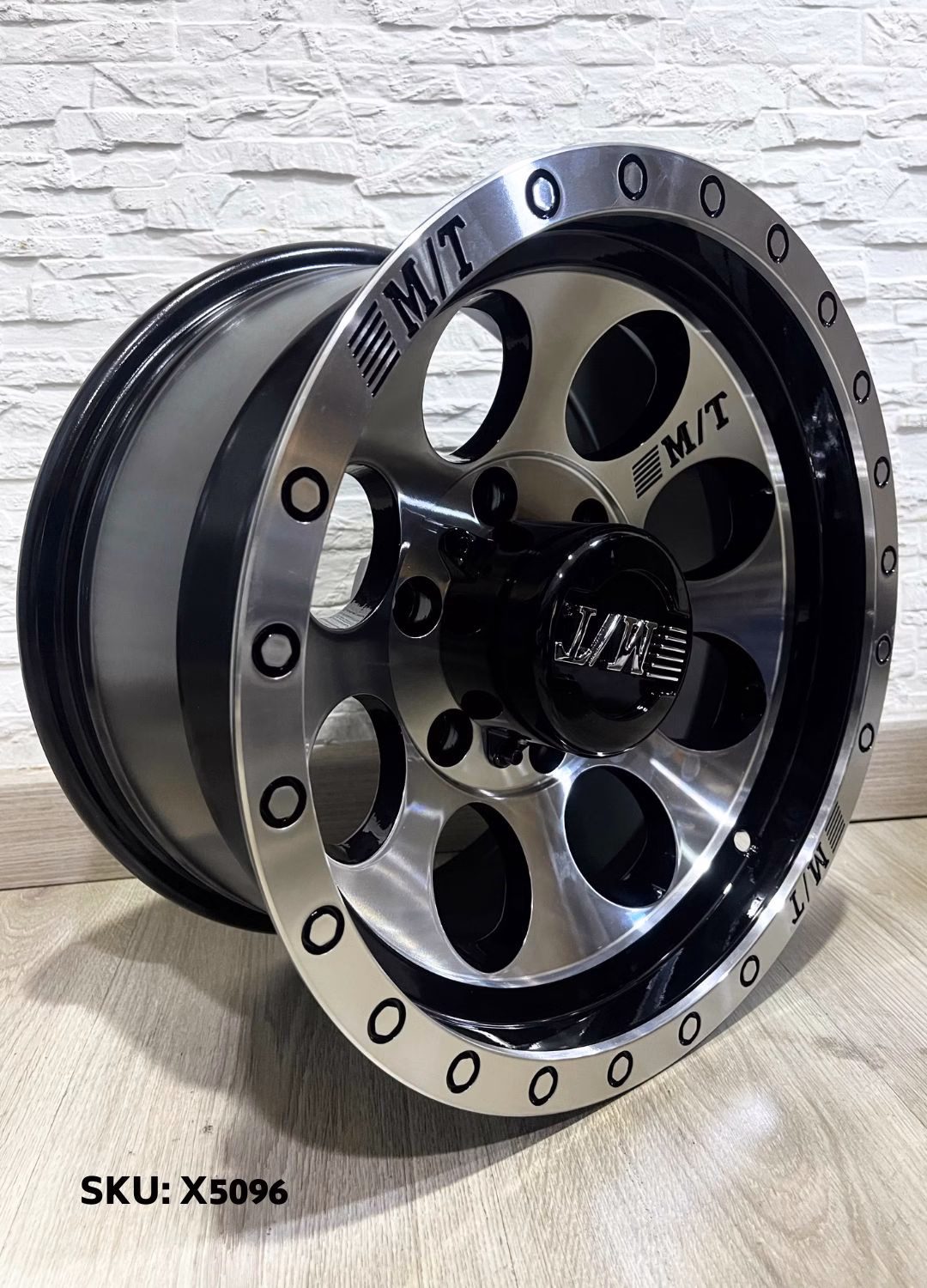 RIN15CAMIONETA5H (1) JUEGODE 4 RINES 15X8.0 5X139.7 - Imagen 1